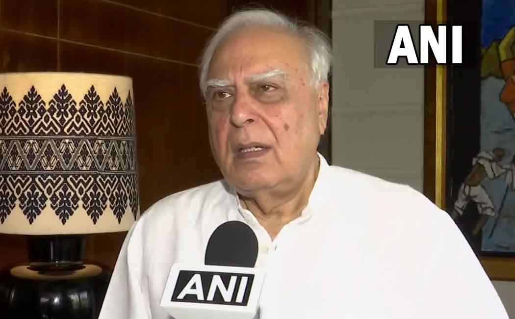 Kapil Sibal comments on 3 characteristics of opposition parties