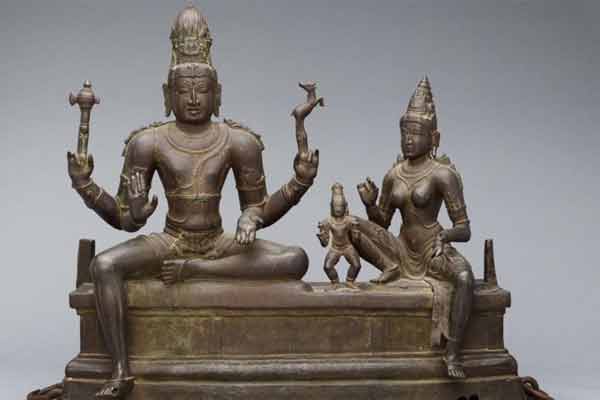 'Kanchipuram Ekambareswarar temple idol found in America' - police intensive investigation