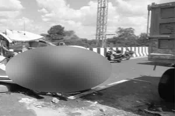 Madurai district Natham fly overbridge car lorry incident