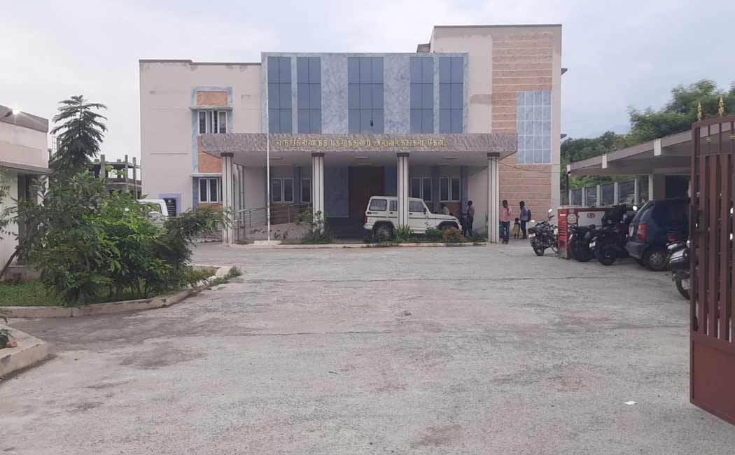 nti-corruption department raided the Theni deed registration office