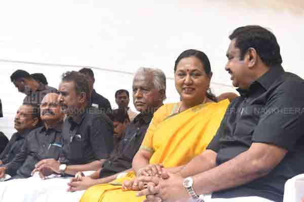 AIADMK struggle against Tamil Nadu government