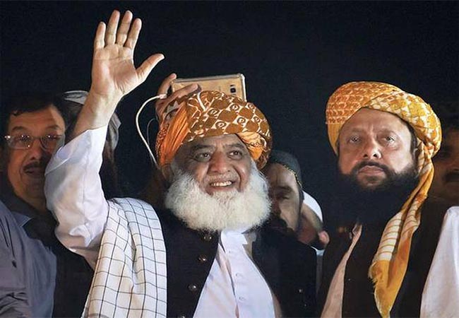 Pakistani cleric claims Imran Khan's partnership with Modi