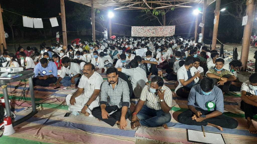 Thirumavalavan, Jawaharlal Nehru, Udayanithi Stalin among others support Chidambaram Medical College students' struggle online
