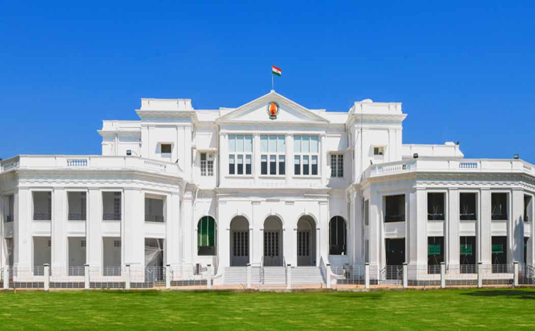 BJP team meeting with Tamil Nadu Governor