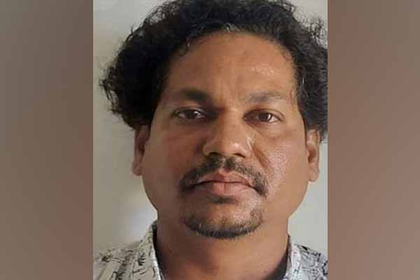 vellai Prakash arrested by police