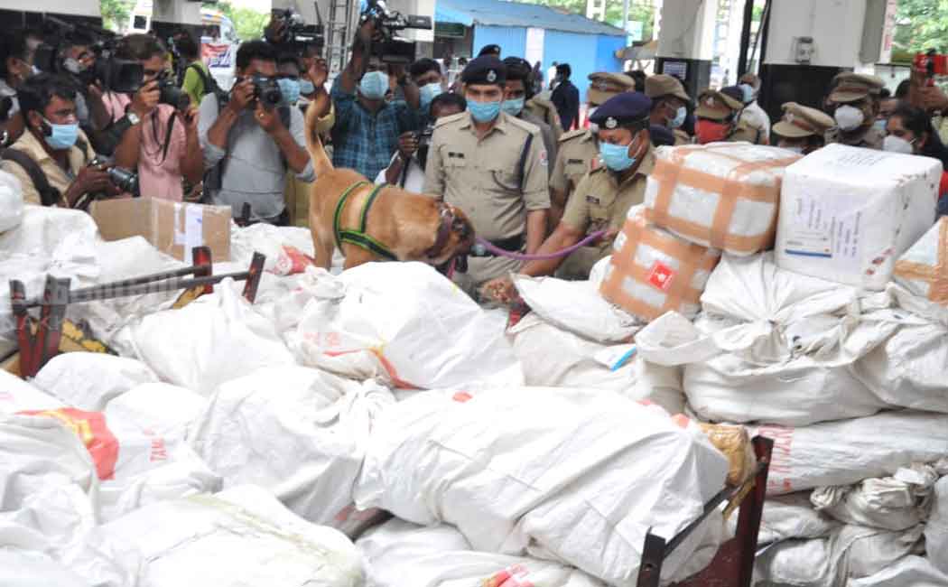 Police officials visit security