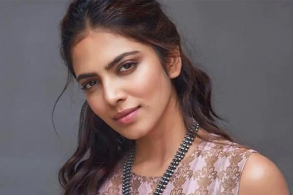 malavika mohanan