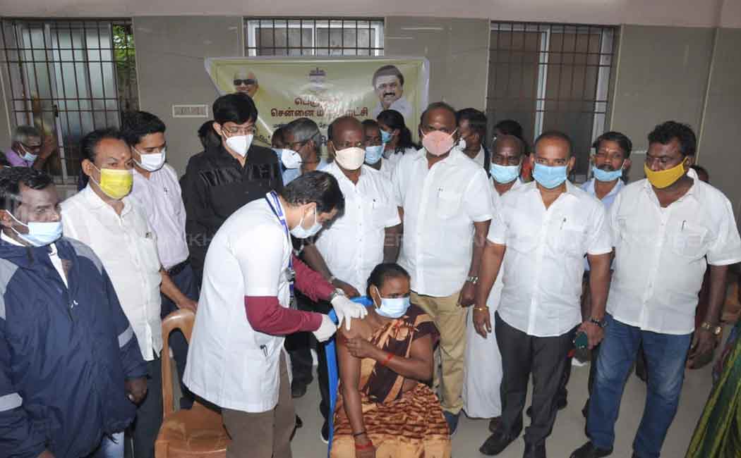 Minister Ma Subramanian visits medical camp