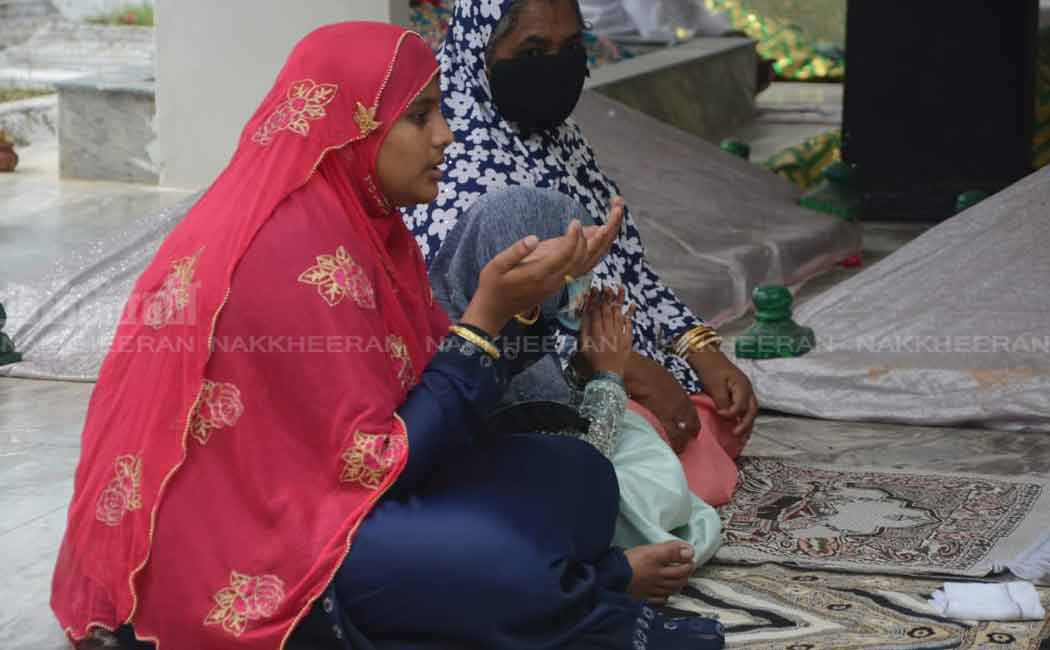 Islamists celebrate Bakreed with joy