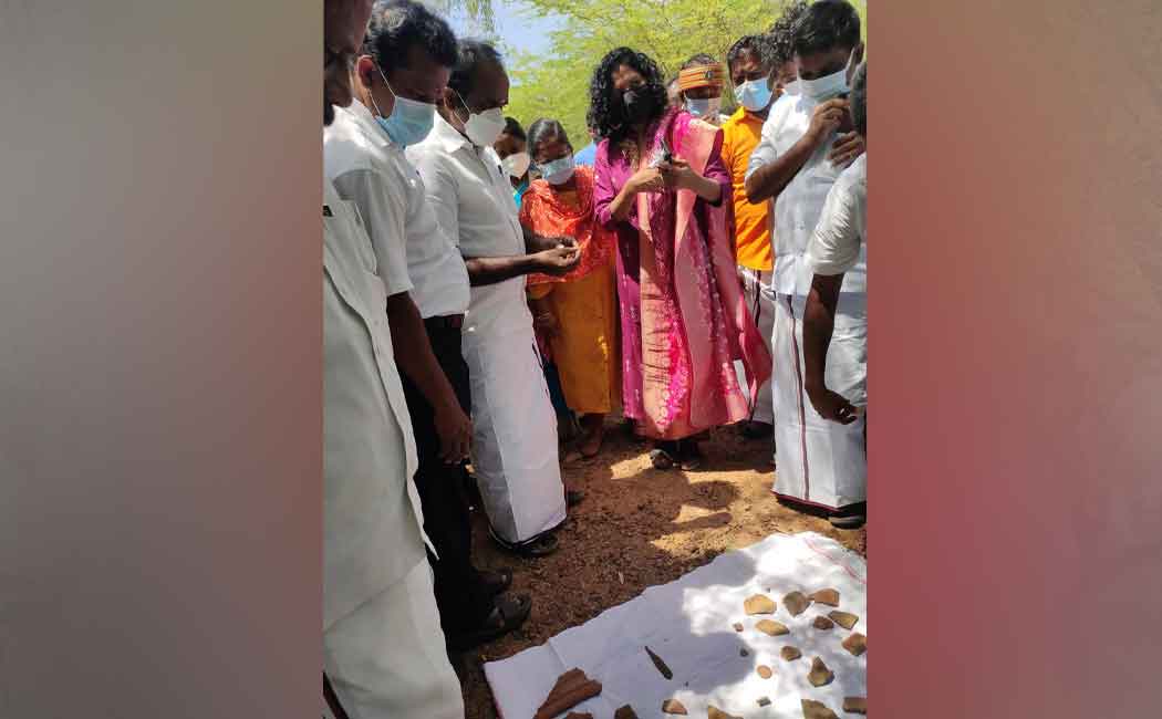 Excavation begins at Sangakala Porpanai Fort ... Minister Meyyanathan started ...