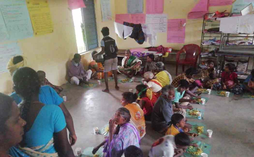 Government should renovate free and package houses ... appeal of affected people