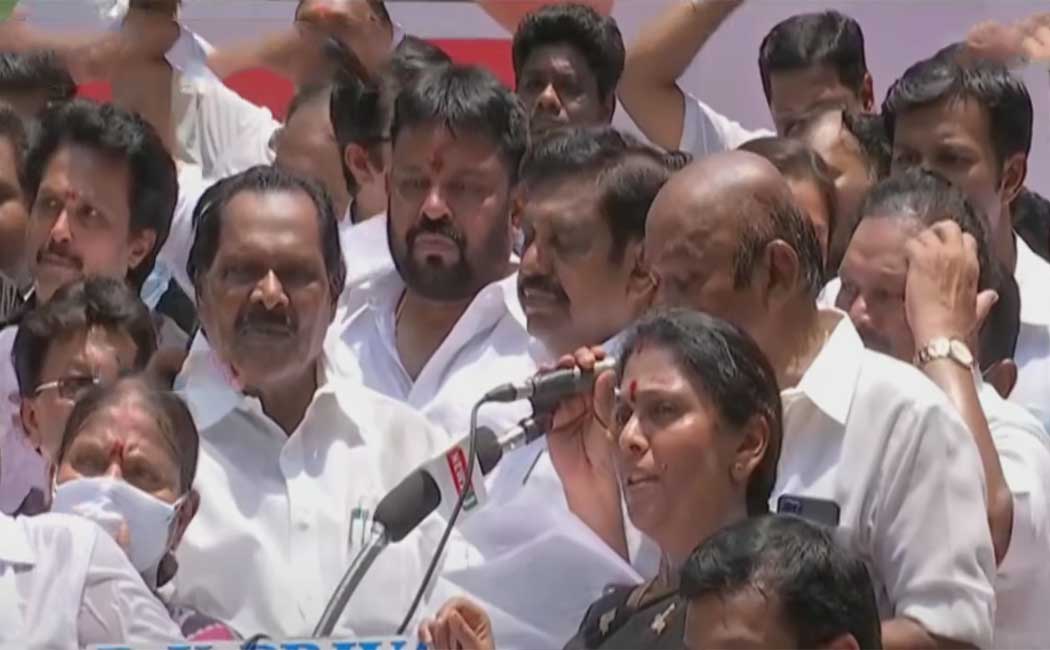 ADMK CHIEF EDAPPADI PALANISAMY INCIDENT