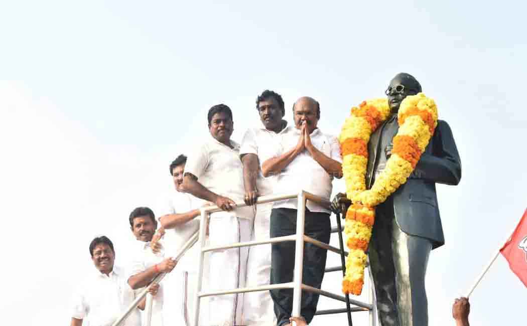 Jayakumar teases DMK at the prison gate