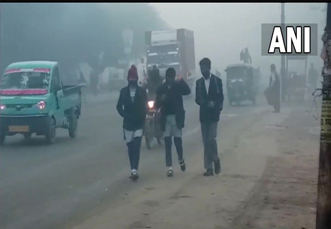 The cold that is gripping the northern states ... Public suffering!