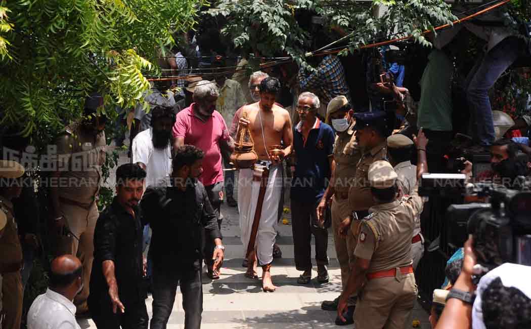 actor and director manobala last journey and pay tribute