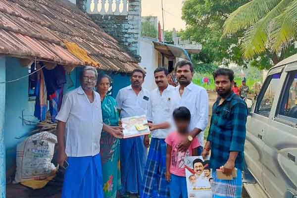 Minister I. Periyasamy distributes daily calendar to people constituency
