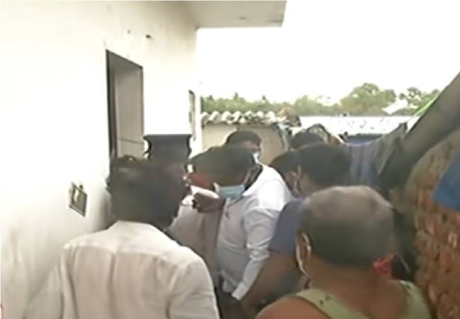 husband and wife incident police investigation
