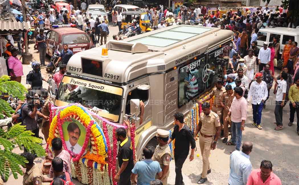 actor and director manobala last journey and pay tribute