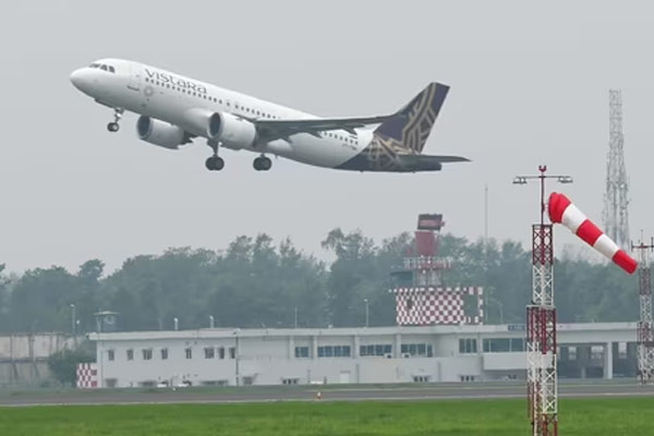 police arrested a guy to fake threats to planes