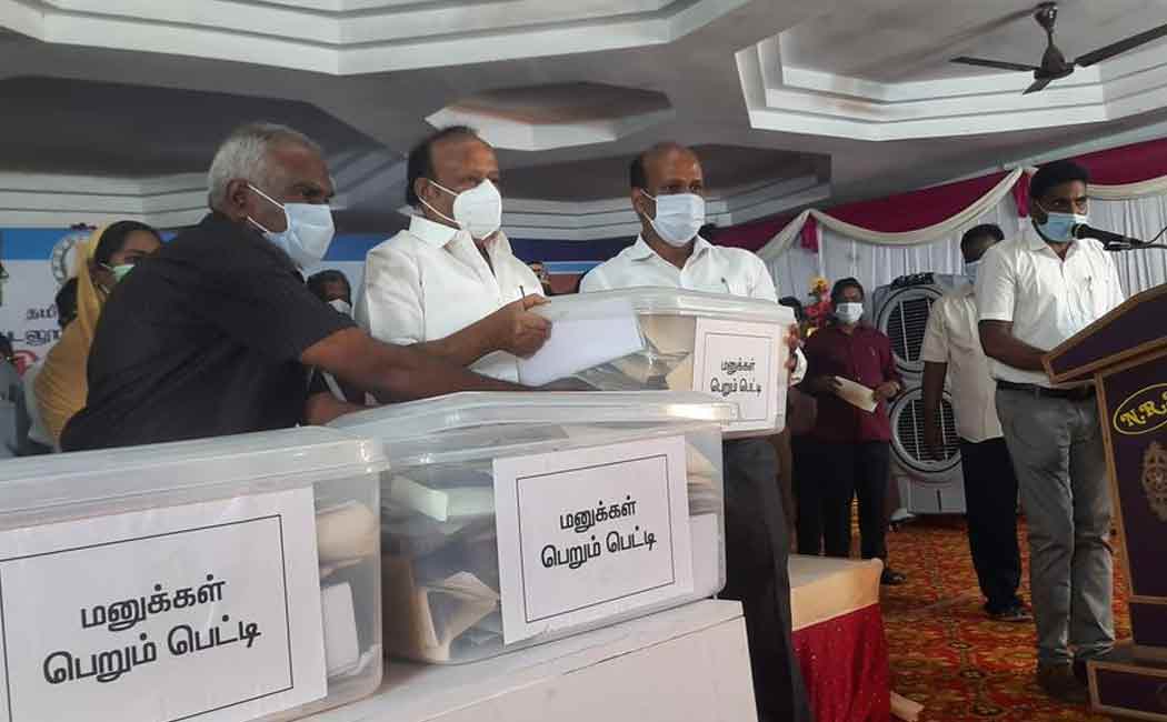 "Apartment houses will be built for the homeless ..." Minister MRK Paneer Selvam