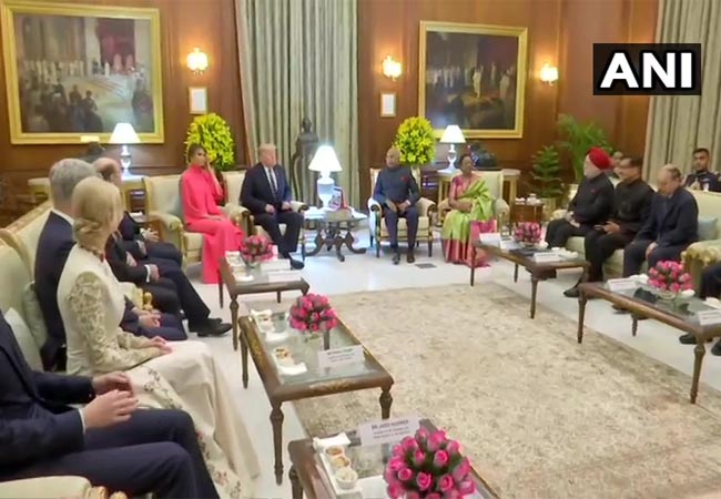 DELHI RASHTRAPATHI BHAVAN US PRESIDENT DONALD TRUMP DINNER