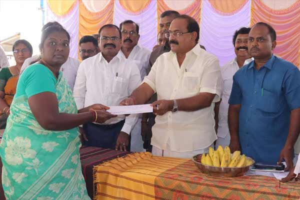 18 lakh new family cards have been issued in Tamil Nadu so far