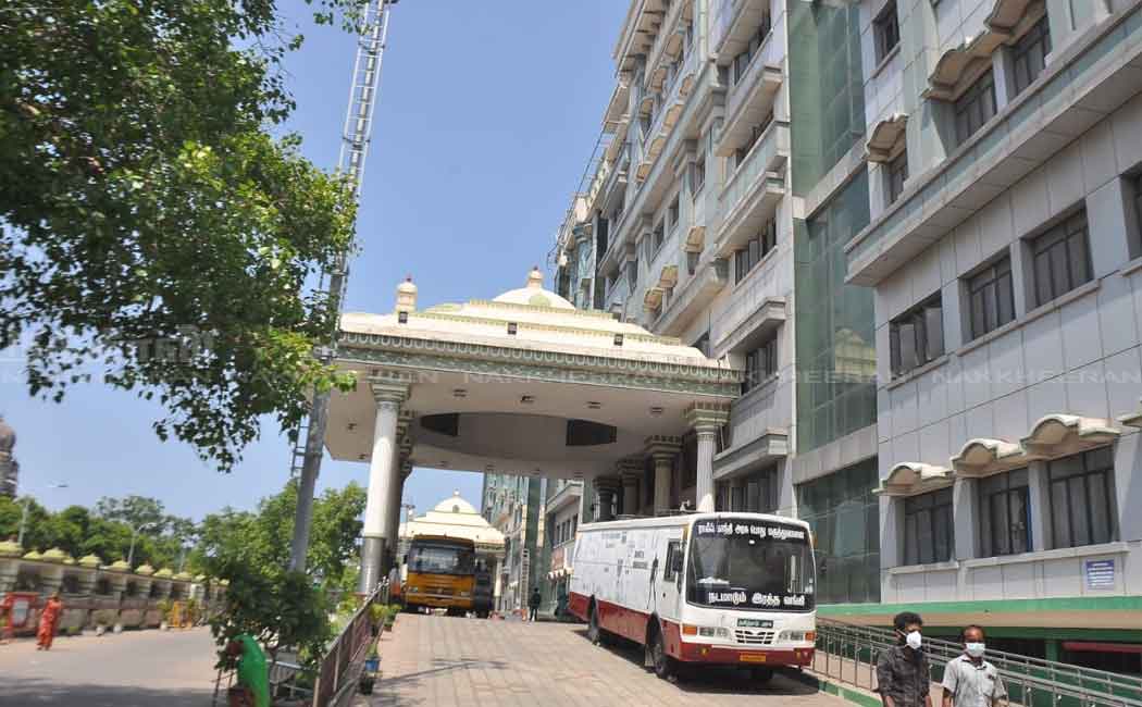 Corona coming under control; Government hospital are crowdlessCorona coming under control; Government hospital are crowdless