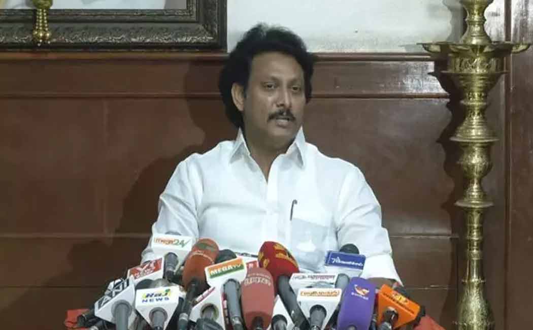 "SC, ST cheated by ADMK regime. Mahesh accuses Anbil with the People” evidence