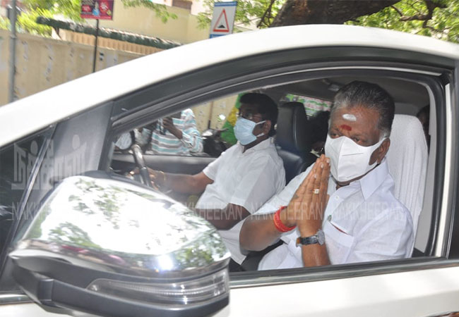 "Who plotted the plot?" - O. Panneerselvam interview!