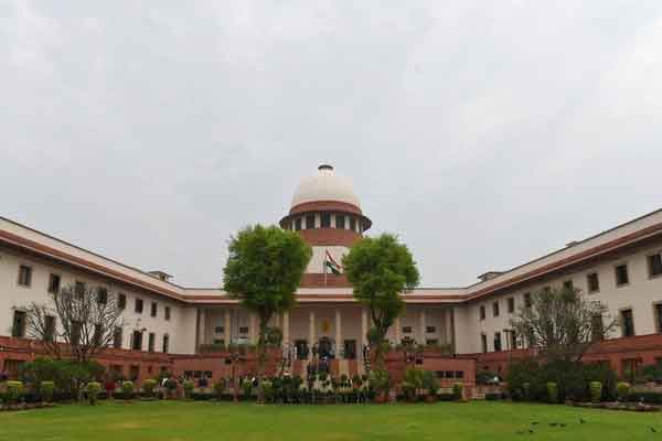 Case filed by TN Govt; Supreme Court judges barrage of questions for the governor side