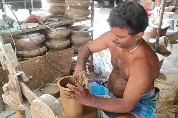 If Pot will be part of pongal gift pack we will happy says sugumaran
