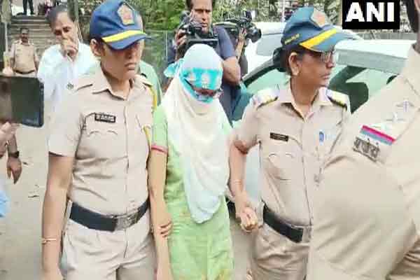 mumbai lalbaug young woman and her mother incident