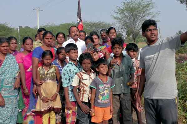 Will schools be opened for students in classes 6 to 8 Minister Senkottayan's answer