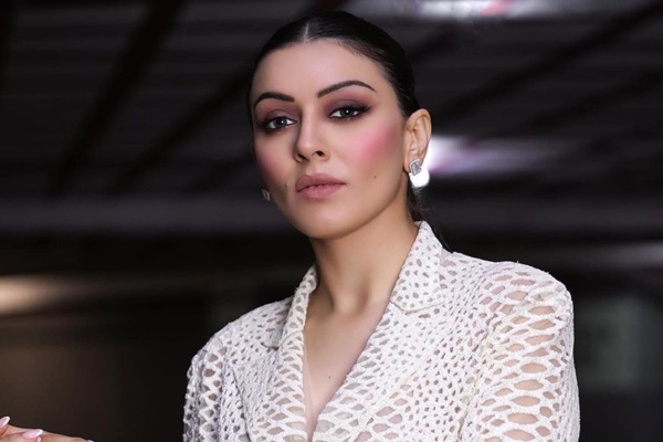 fir file against hansika and his family members
