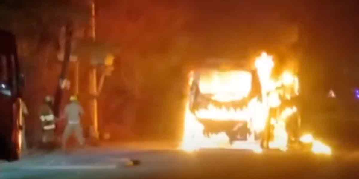 Omni bus accident near Puduchampally; rescue operation intensified