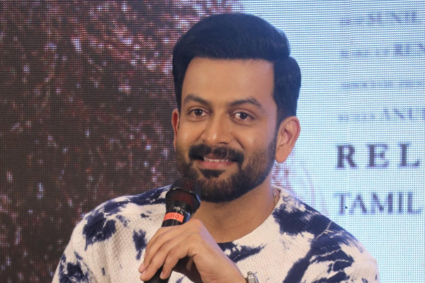 prithviraj speech at aadujeevitham press meet