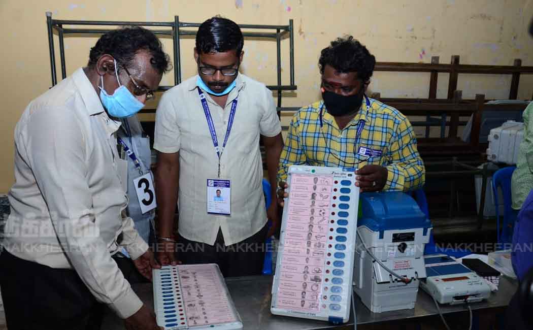 Election Commission in the process of preparing the machines