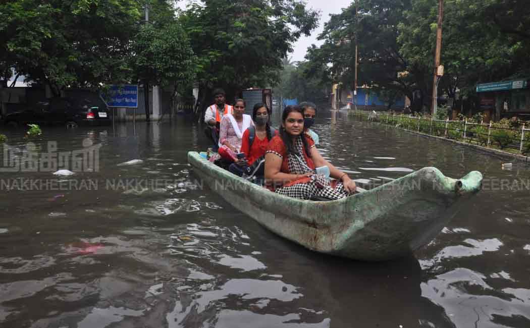 Increased rain water ... Public traveling by boat