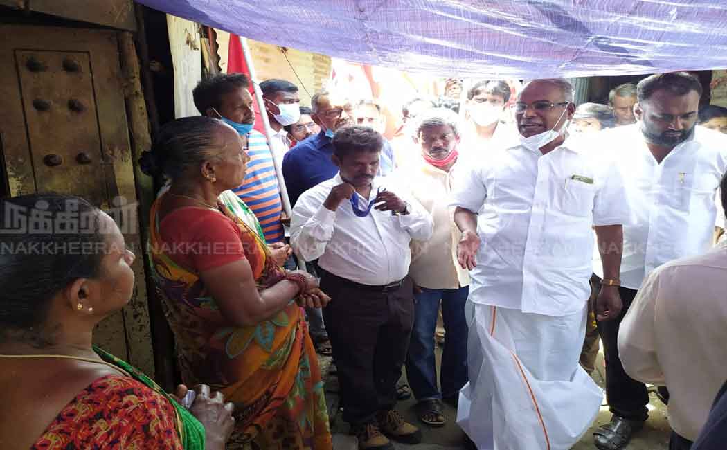 CPM Secretary of State Balakrishnan visits Puliyanthoppu apartment building