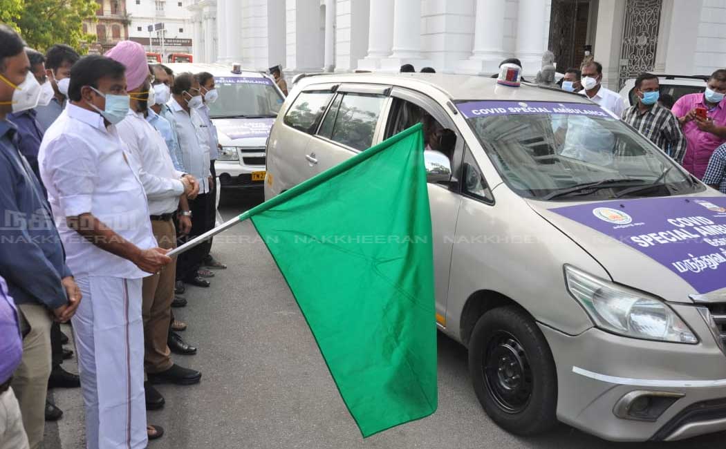 Minister launches 'Govt Medical Special Emergency Vehicle' project ..! (Pictures)