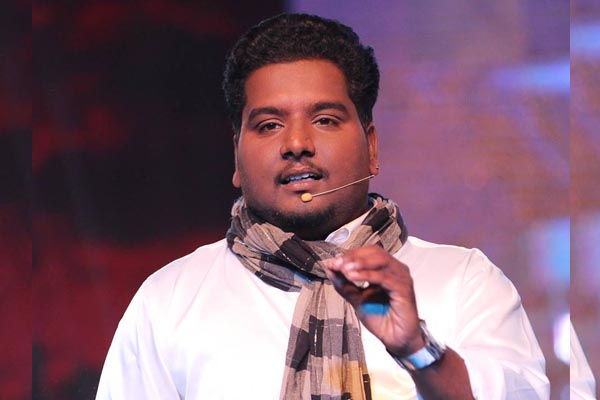 rj vignesh