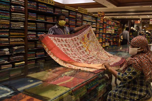 chennai tiyakarayanakar shop
