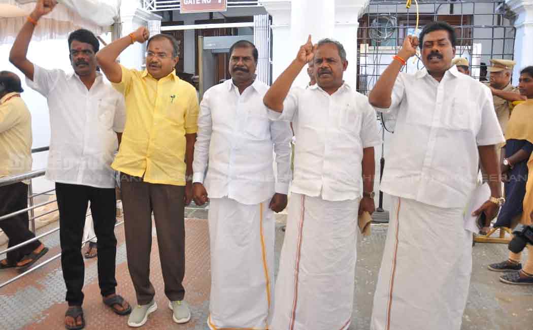 pmk mla walked out from tamilnadu assembly