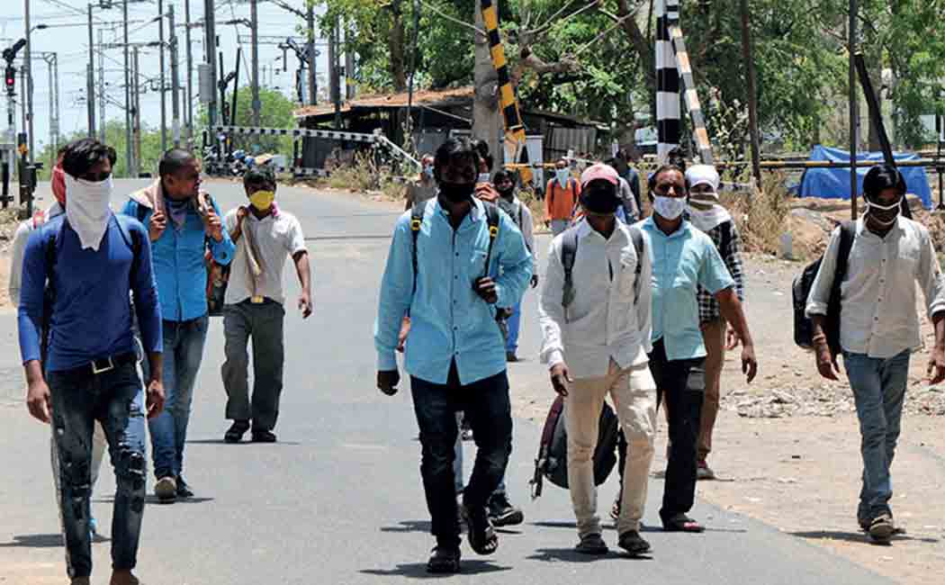 bopal people help migrant workers
