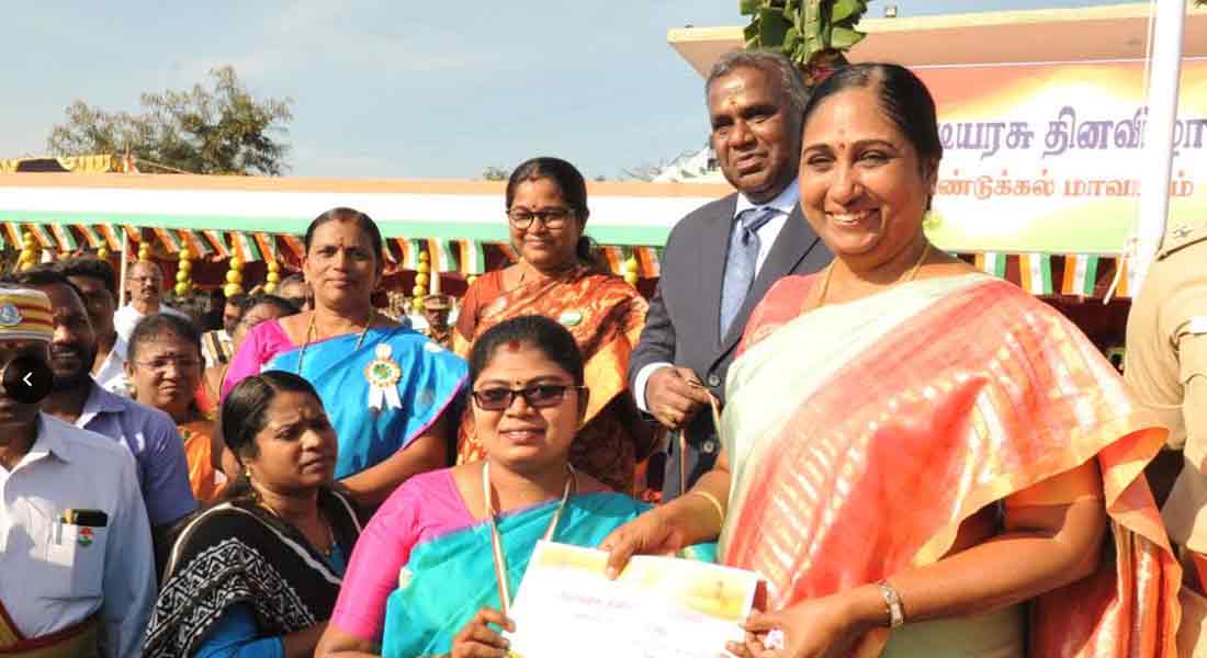 Dindigul Collector commends Assistant Director of Panchayats for his excellent election