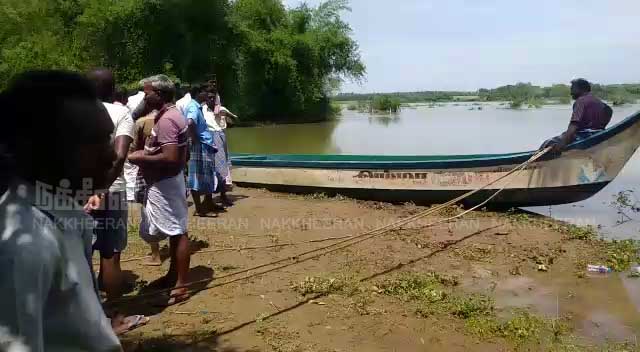 Kollidam River - Boat