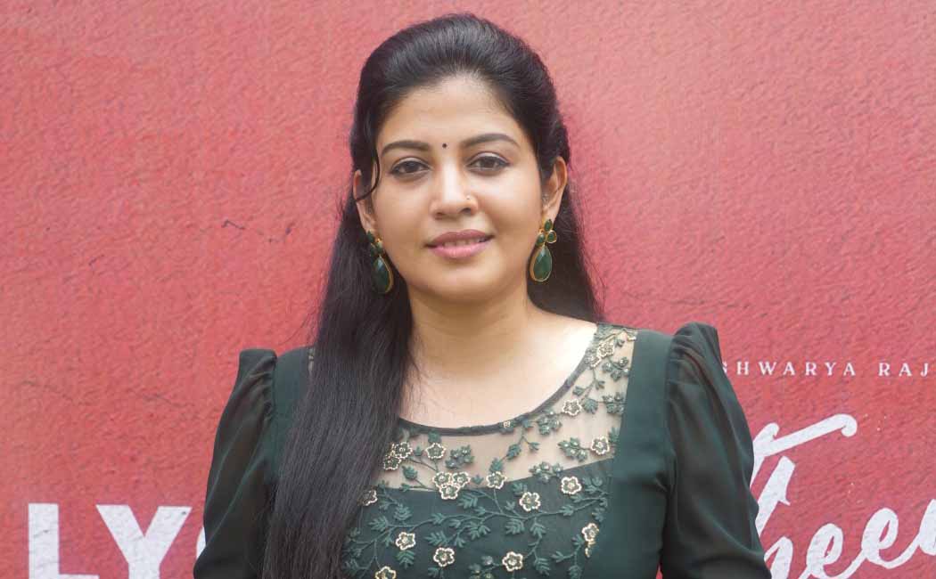 Shivada praised her fellow actress