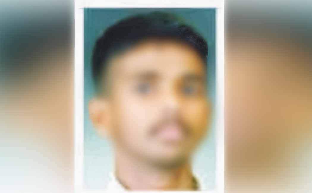 12 th student lost their life near Chidambaram