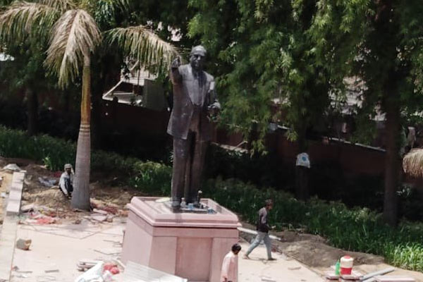 'Removal of statues of leaders in the Parliament premises?' - Congress allegation