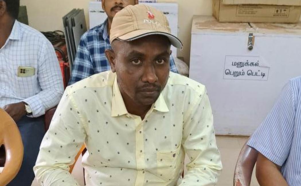 VAO arrested for taking bribe of Rs 5,000